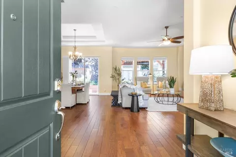 Entry Way - 1593 Reiman Ln, Windsor, CA 95492 photo 1 of 2