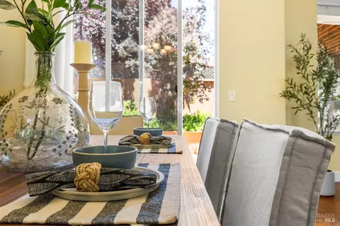 Dining - 1593 Reiman Ln, Windsor, CA 95492 photo 1 of 3