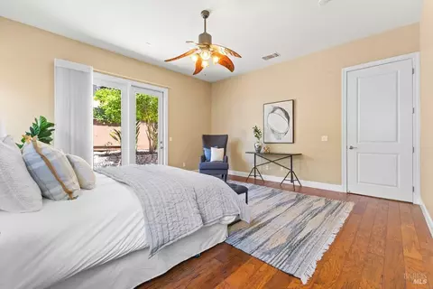 Bedroom - 1593 Reiman Ln, Windsor, CA 95492 photo 2 of 3