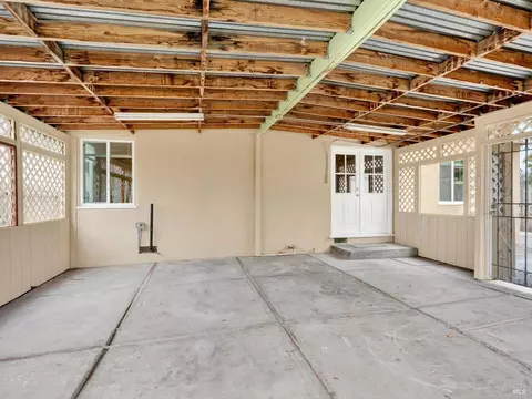 Exterior - 1066 Caldwell Ave, Vallejo, CA 94591 photo 3 of 8