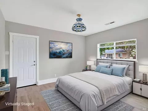 Bedroom - 1066 Caldwell Ave, Vallejo, CA 94591 photo 2 of 8