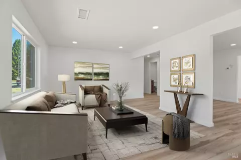 Living - 755 Central Ave, Willits, CA 95490 photo 1 of 5