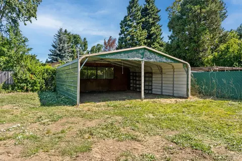 Exterior - 755 Central Ave, Willits, CA 95490 photo 4 of 8