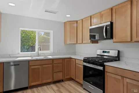 Kitchen - 755 Central Ave, Willits, CA 95490 photo 2 of 2