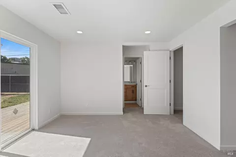 Bedroom - 755 Central Ave, Willits, CA 95490 photo 4 of 4