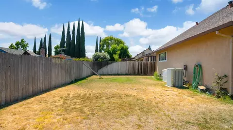Exterior - 2875 Carmel Way, Fairfield, CA 94534 photo 6 of 16