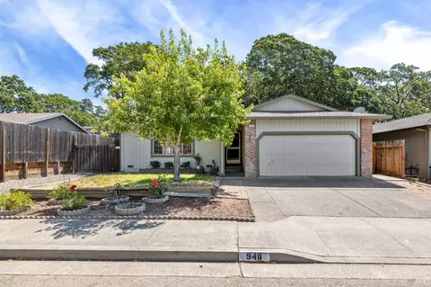 948 Ventnor Ave, Windsor, CA 95492