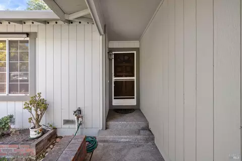 948 Ventnor Ave, Windsor, CA 95492 photo 5