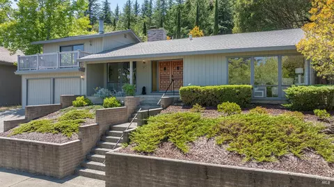 2740 Jacqueline Ct, Napa, CA 94558