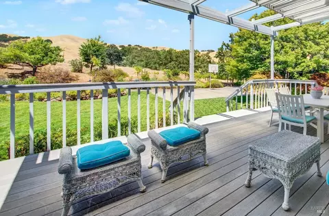 3560 Crownridge Ct, Fairfield, CA 94534