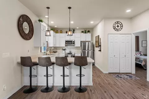 Kitchen - 2650 Old River Rd, Ukiah, CA 95482 photo 4 of 6