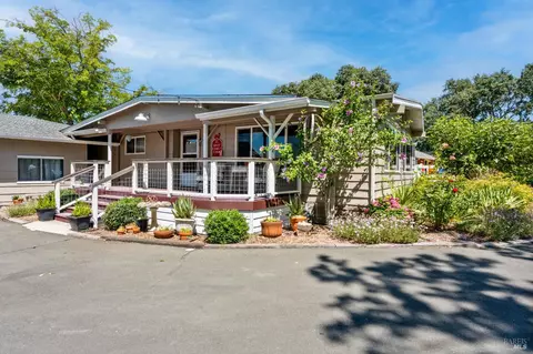 2650 Old River Rd, Ukiah, CA 95482