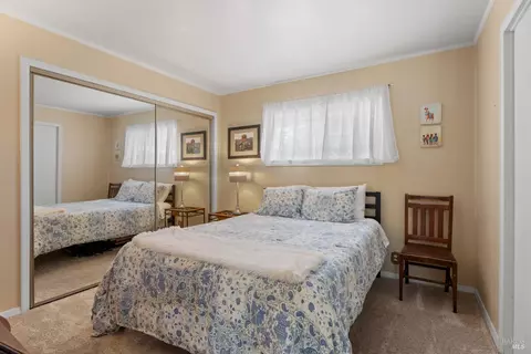 Bedroom - 2650 Old River Rd, Ukiah, CA 95482 photo 1 of 3