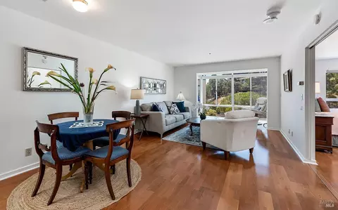 100 Thorndale Dr #205, San Rafael, CA 94903