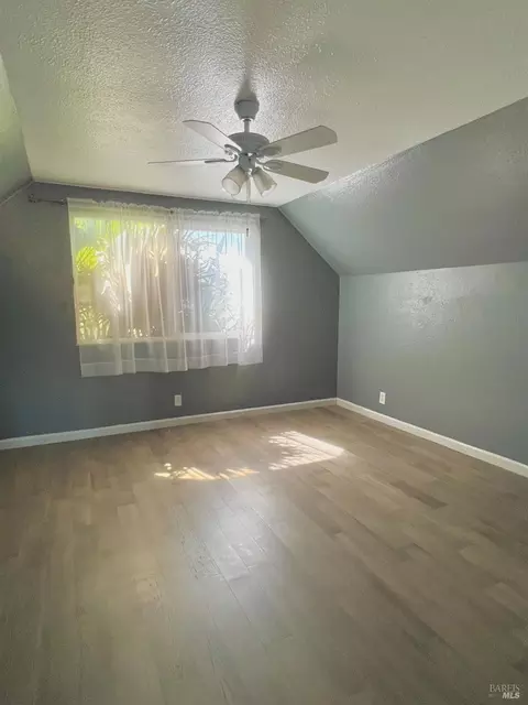 Bedroom - 401 E Alaska Ave, Fairfield, CA 94533 photo 4 of 4