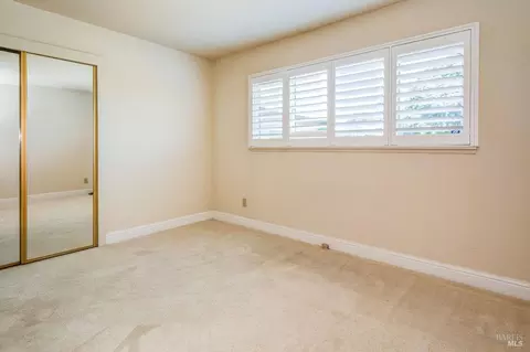 Bedroom - 1539 Sereno Dr, Vallejo, CA 94589 photo 1 of 4