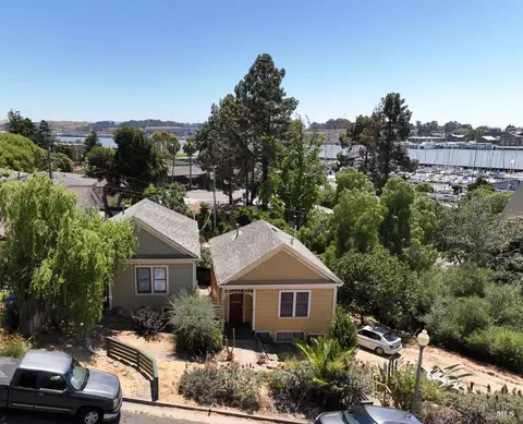 31 Kentucky St, Vallejo, CA 94590