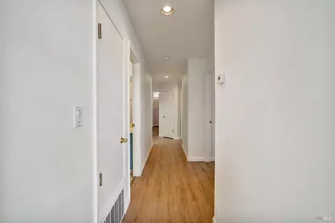 2139 Garnet Cir, Vallejo, CA 94591 photo 30