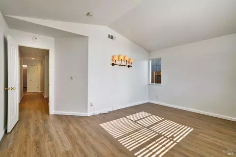 2139 Garnet Cir, Vallejo, CA 94591 photo 32