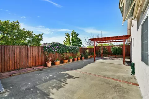 2139 Garnet Cir, Vallejo, CA 94591 photo 43