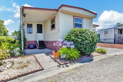 3000 Broadway St #26, American Canyon, CA 94503