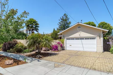10 Diamond Head Psge, Corte Madera, CA 94925