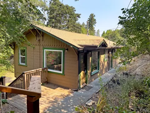 9525 Argonne Way, Forestville, CA 95436