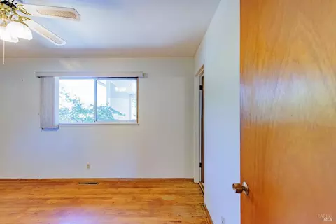 Bedroom - 324 Lamont Ct, Vallejo, CA 94591 photo 4 of 9