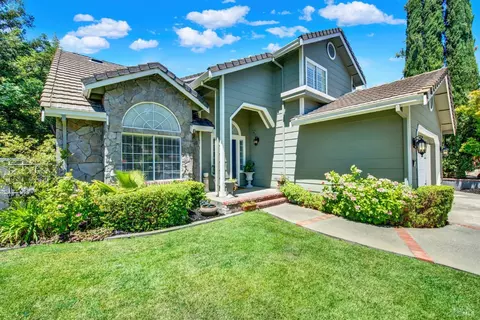 Exterior - 1783 Gillespie Dr, Fairfield, CA 94534 photo 11 of 25