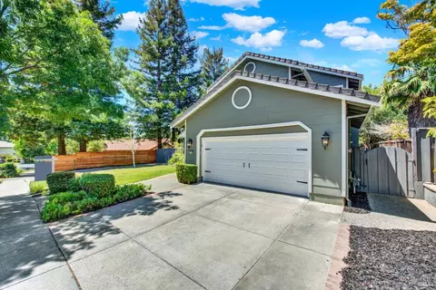 Exterior - 1783 Gillespie Dr, Fairfield, CA 94534 photo 7 of 25