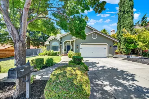 Exterior - 1783 Gillespie Dr, Fairfield, CA 94534 photo 5 of 25
