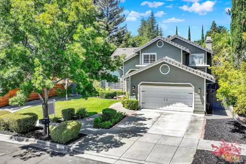 Exterior - 1783 Gillespie Dr, Fairfield, CA 94534 photo 2 of 25