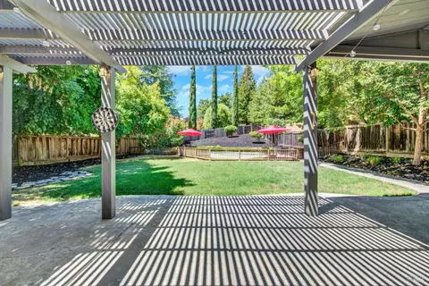Exterior - 1783 Gillespie Dr, Fairfield, CA 94534 photo 18 of 25