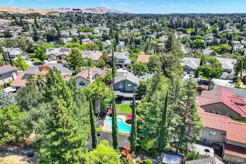 View/Area - 1783 Gillespie Dr, Fairfield, CA 94534 photo 4 of 6