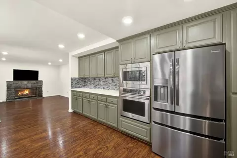 Kitchen - 1783 Gillespie Dr, Fairfield, CA 94534 photo 2 of 8