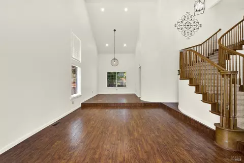 Living - 1783 Gillespie Dr, Fairfield, CA 94534 photo 2 of 13