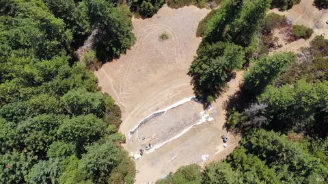 18040 Tomki Rd, Willits, CA 95490 photo 9