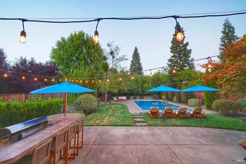 1451 Golf Course Dr, Windsor, CA 95492 photo 7