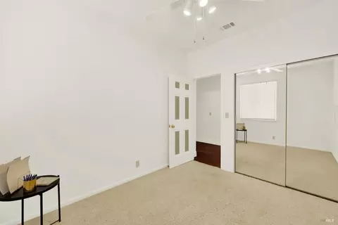 Bedroom - 601 Fox Pointe Rd, Vacaville, CA 95687 photo 4 of 8