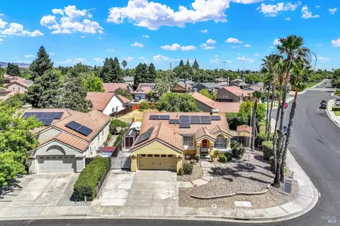 View/Area - 601 Fox Pointe Rd, Vacaville, CA 95687 photo 2 of 8