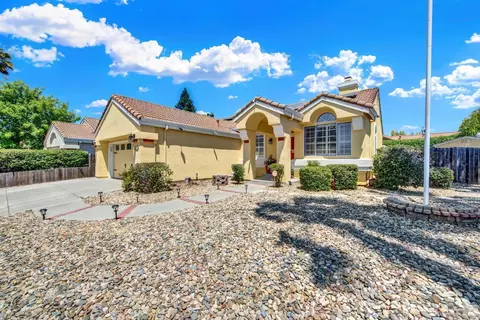 Exterior - 601 Fox Pointe Rd, Vacaville, CA 95687 photo 5 of 24