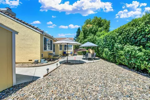 Exterior - 601 Fox Pointe Rd, Vacaville, CA 95687 photo 17 of 24
