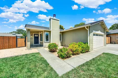 625 Cornell Ct, Vacaville, CA 95687