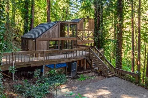 4516 Dry Creek Rd, Napa, CA 94558