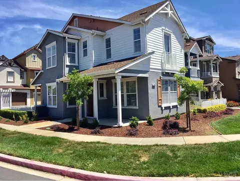 2285 Alysheba Ct, Napa, CA 94559