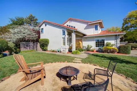 9793 Montego Ct, Windsor, CA 95492 photo 2
