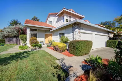 9793 Montego Ct, Windsor, CA 95492