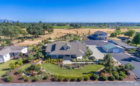 4012 Cervantes Rd, Santa Rosa, CA 95403