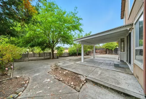 9512 Wellington Cir, Windsor, CA 95492 photo 41