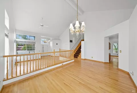 9512 Wellington Cir, Windsor, CA 95492 photo 7